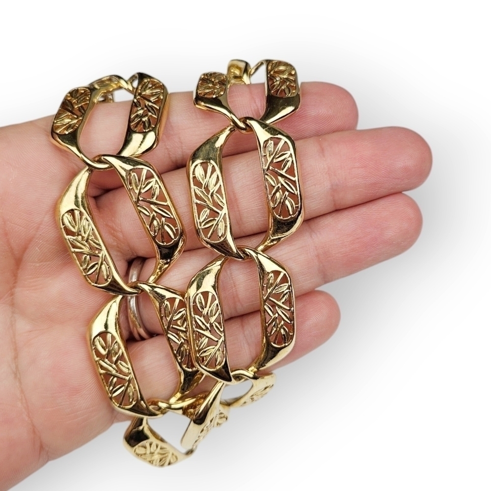Vintage 80s Chain Necklace Floral Wide Hexagon Link Gold Plated Heavy 17.5" Long - Picture 7 of 7